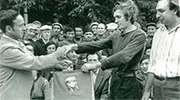 За успехи достигнутые по восстановлению плунжерной пары топливной системы тракторов завод был награжден Орденом Ленина. В этот период освоено производство подземных резервуаров - 50 м3 с применением автоматической сварки. Объем выпуска составил 900 шт. в год.