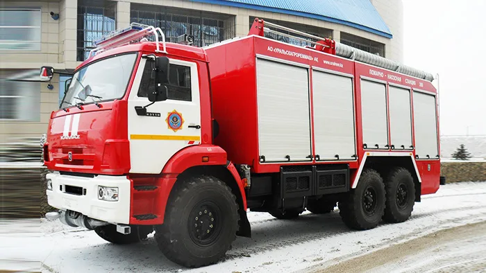 AC tank truck with 6 m³ capacity (43118)
